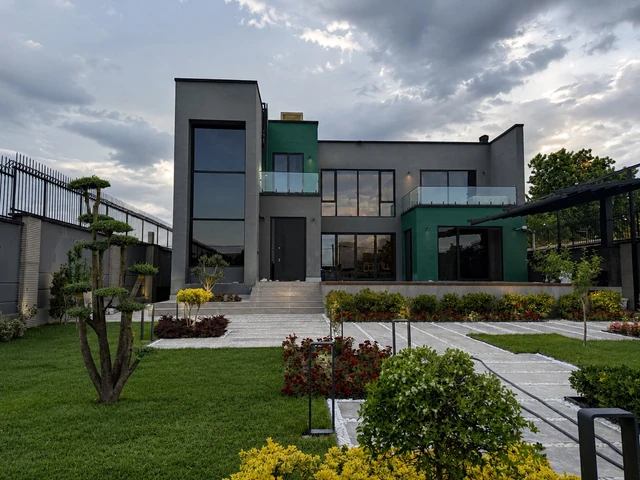 Afshariye Villa overlooking its landscaped garden